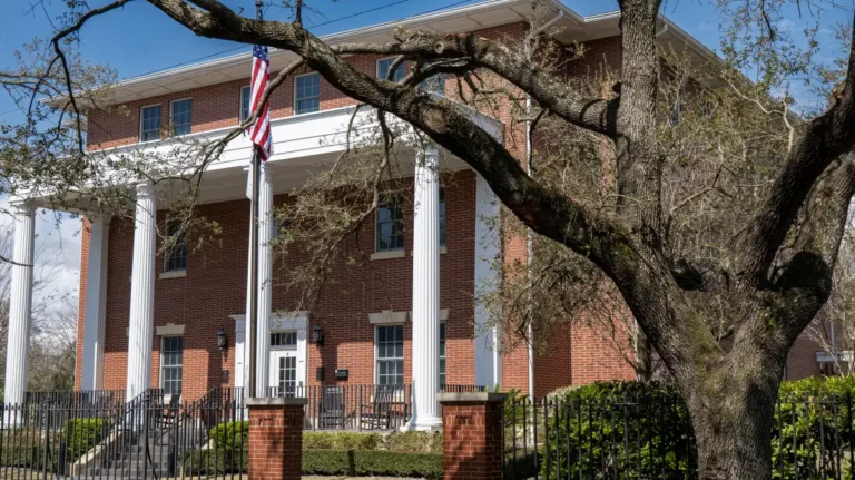 Charleston Fisher House front exterior